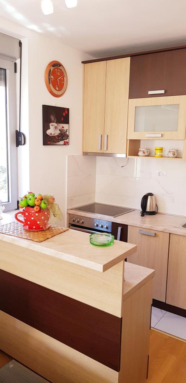 Pjerotic Apartment Budva Exterior foto